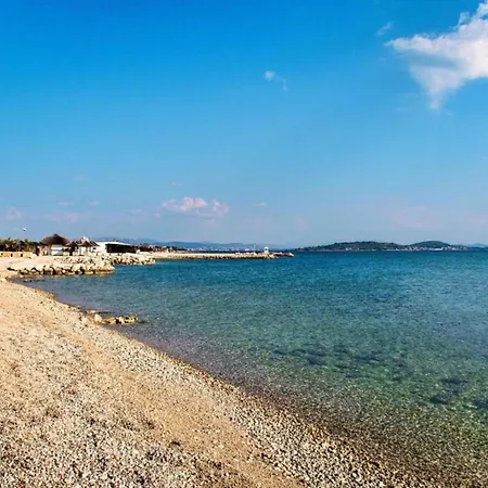 In Tribunj Near Bristak דירה